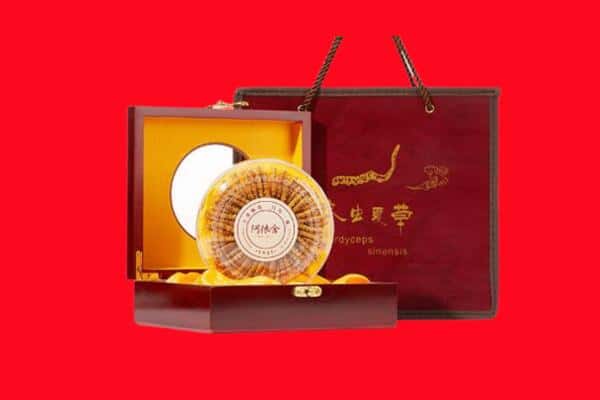 收购资讯:东营市回收冬虫夏草是按克吗